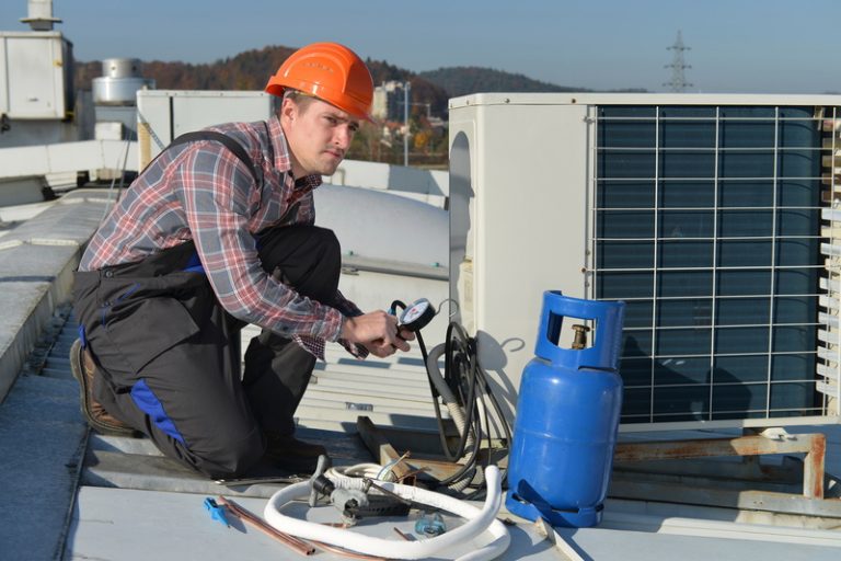 Watch Out for These Troubles From Refrigerant Leaks in Your HVAC